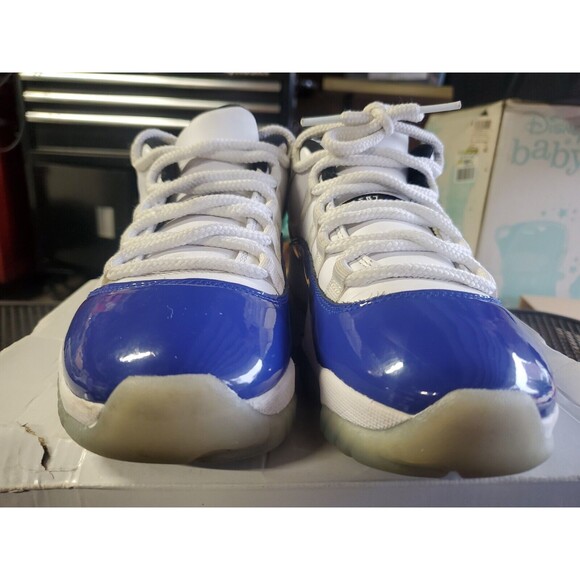 Nike Air Jordan XI 11 Low Concord Sketch AH7860-100 Purple White Sz Wmns 6.5 - Picture 2 of 6